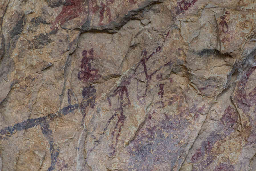 Castelló de la Plana - Ares del Maestrat - cova Remígia 09